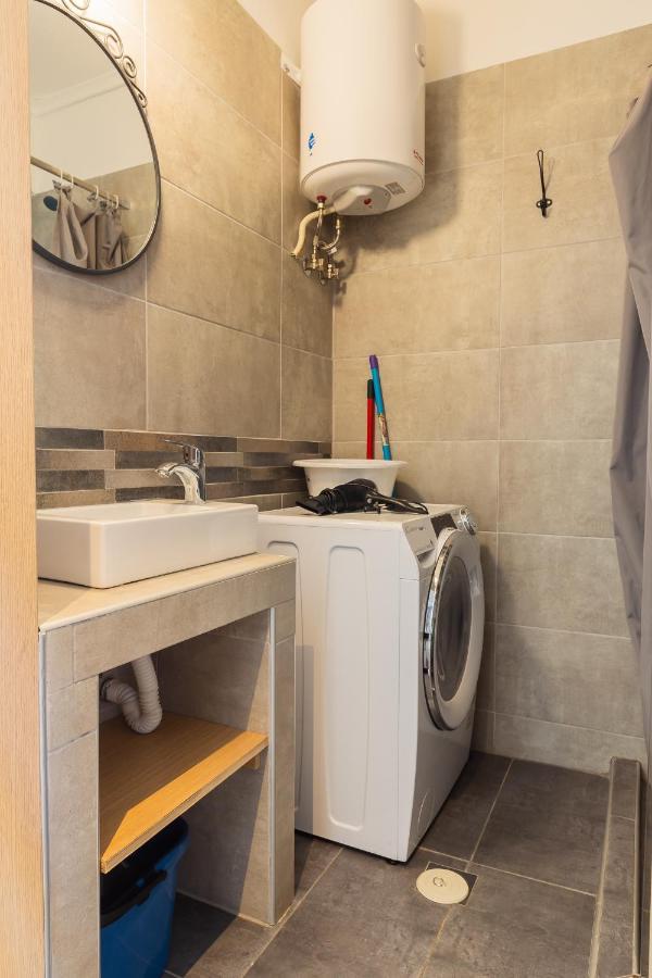 Modiano Studio Ιιι By Socrates Junior Houses Appartement Thessaloniki Buitenkant foto